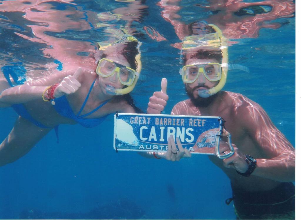 Villa Marine Holiday Apartments Cairns Yorkeys Knob ภายนอก รูปภาพ