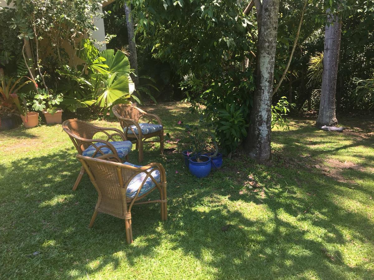 Villa Marine Holiday Apartments Cairns Yorkeys Knob ภายนอก รูปภาพ